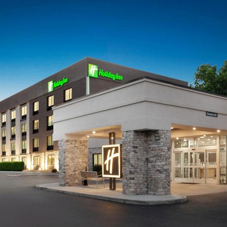 Holiday Inn Cleveland-Mayfield By Ihg Exterior photo