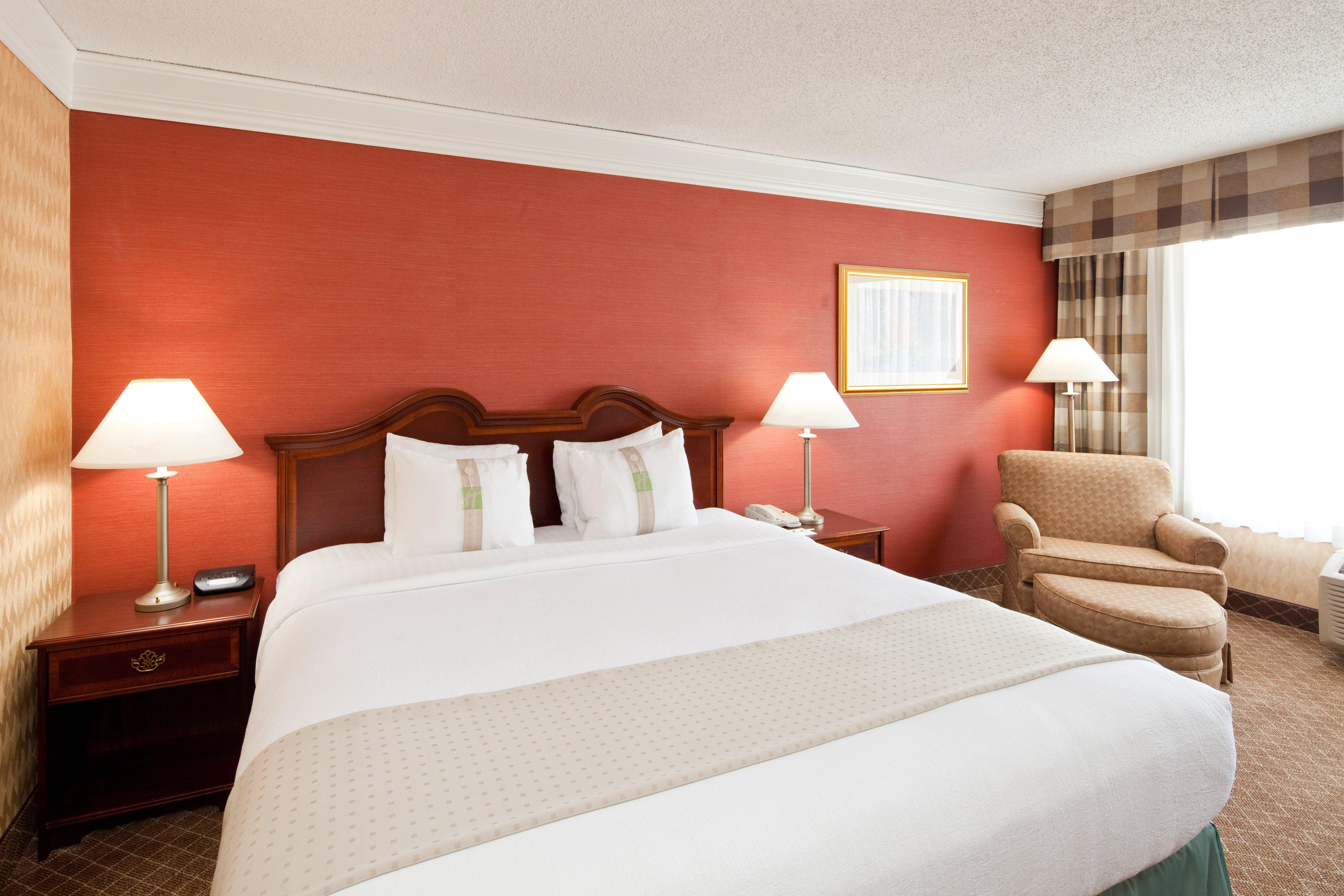 Holiday Inn Cleveland-Mayfield By Ihg Exterior photo