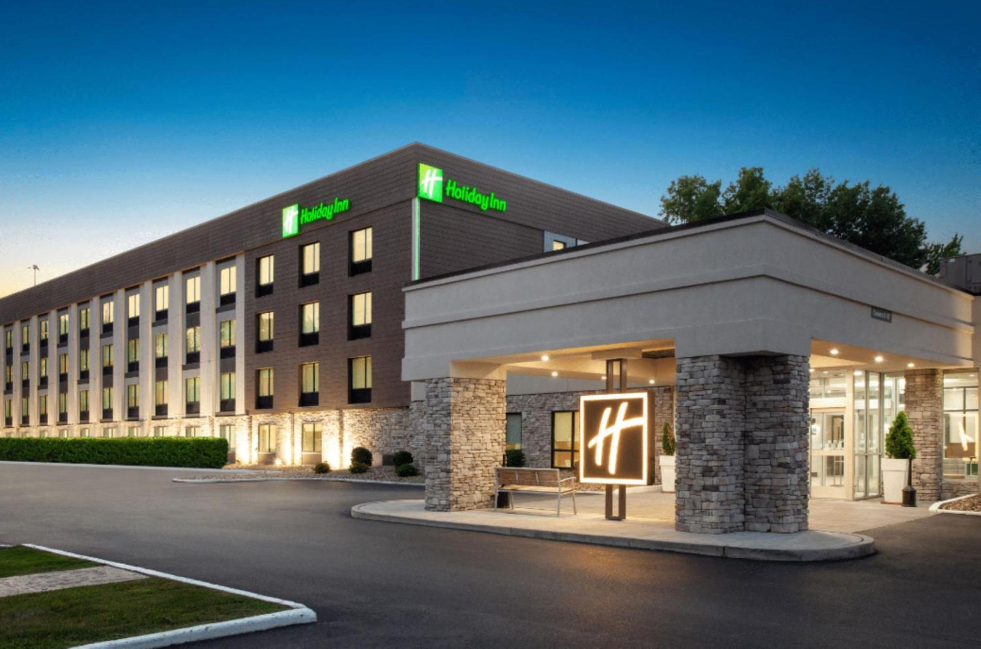 Holiday Inn Cleveland-Mayfield By Ihg Exterior photo
